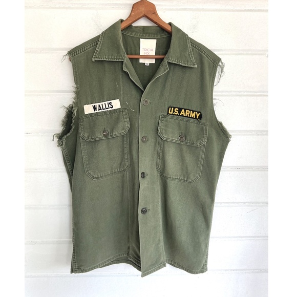 TRICIA FIX Embellished Vintage Army Jacket with Cut Off Sleeves - S - Picture 2 of 10